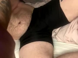 Most Recent Photo of hornyasscouple1009