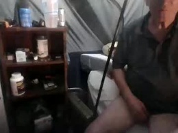 Most Recent Photo of hornyjamesraymond69