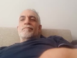 Most Recent Photo of hot75_man