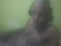Most Recent Photo of hot_grand2