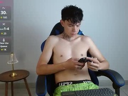Most Recent Photo of hot_teo1
