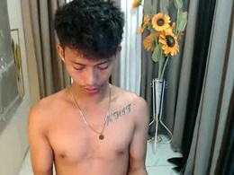 Most Recent Photo of hotasian_richard