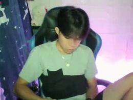 Most Recent Photo of hotasianjayfvck