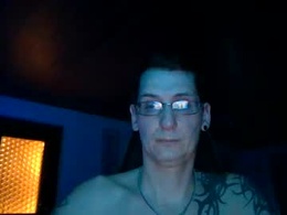 Most Recent Photo of hotbeexxx81