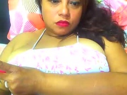 Most Recent Photo of hotmaturelatin