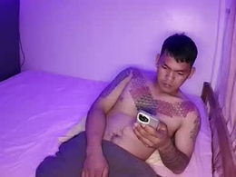 Most Recent Photo of hugecock_jr