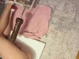 Most Recent Photo of hungbttmboi92