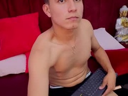 Most Recent Photo of i_liam