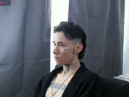 Most Recent Photo of iambadboy_