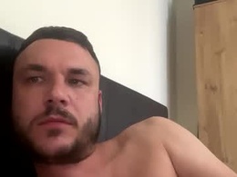 Most Recent Photo of igotthehorn21