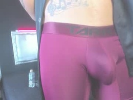 Most Recent Photo of ihat_s7s