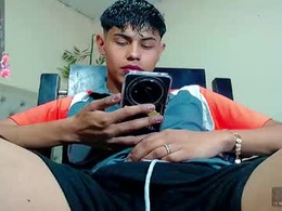 Most Recent Photo of iikerr_love_2025380685