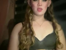 Most Recent Photo of imjustasluttyintownxxx