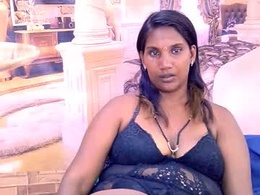 Most Recent Photo of indianqueen30
