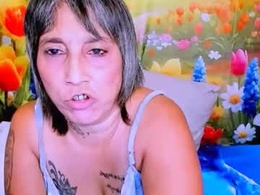 Most Recent Photo of indianroxy27