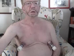 Most Recent Photo of isubmissiveslut