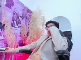 Most Recent Photo of itskaiserbitch