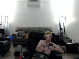 Most Recent Photo of itzthatgayboi1997