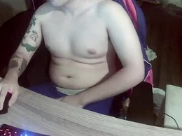 Most Recent Photo of izzys_bestboy