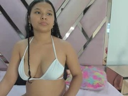 Most Recent Photo of jade_ht