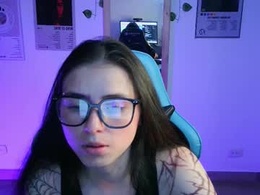 Most Recent Photo of jademonet_