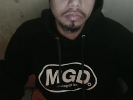 Most Recent Photo of jamescumsxx
