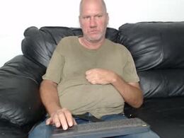 Most Recent Photo of jamesdoo2222
