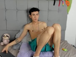 Most Recent Photo of jeims_hotboy
