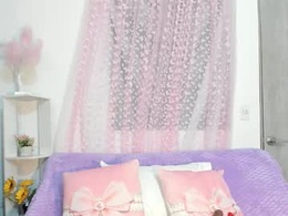 Most Recent Photo of jessicaravvit