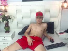 Most Recent Photo of jhon_op