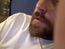 Most Recent Photo of joemomma612