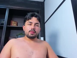 Most Recent Photo of jonnsnow_