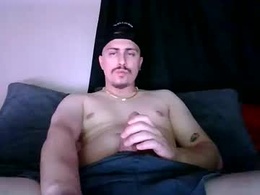 Most Recent Photo of jonnyyd96