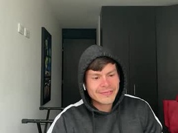 Most Recent Photo of josheli