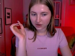 Most Recent Photo of julia_love_love