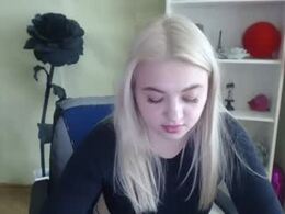 Most Recent Photo of juliacrazy_