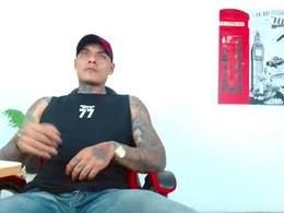 Most Recent Photo of juniior_333