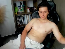 Most Recent Photo of just_thatguy_
