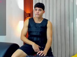 Most Recent Photo of justin_mack_