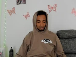 Most Recent Photo of justjaden