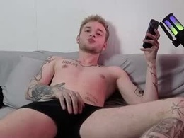 Most Recent Photo of jxxxsti0n