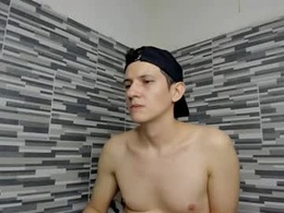 Most Recent Photo of kami_doublehot