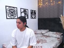 Most Recent Photo of kamyel