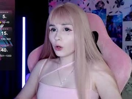 Most Recent Photo of karleedeepins
