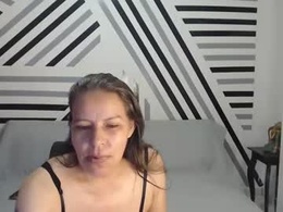 Most Recent Photo of karlye_hot