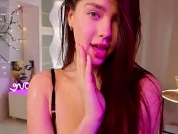 Most Recent Photo of karoledemara