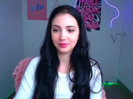 Most Recent Photo of karyna_joy