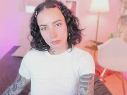 Most Recent Photo of katushka_dh