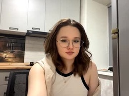 Most Recent Photo of keeshatenn