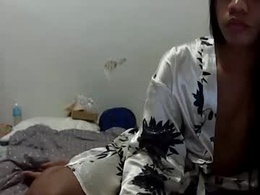 Most Recent Photo of khiekhie